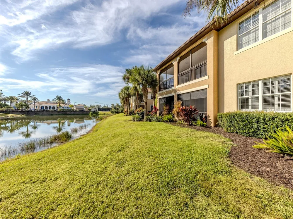 114 BELLA VISTA TERRACE #6B North Venice, FL 34275