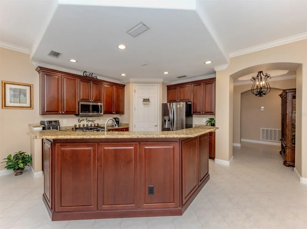 114 BELLA VISTA TERRACE #6B North Venice, FL 34275