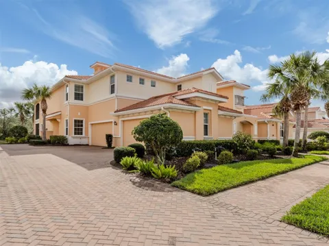 114 BELLA VISTA TERRACE #6B