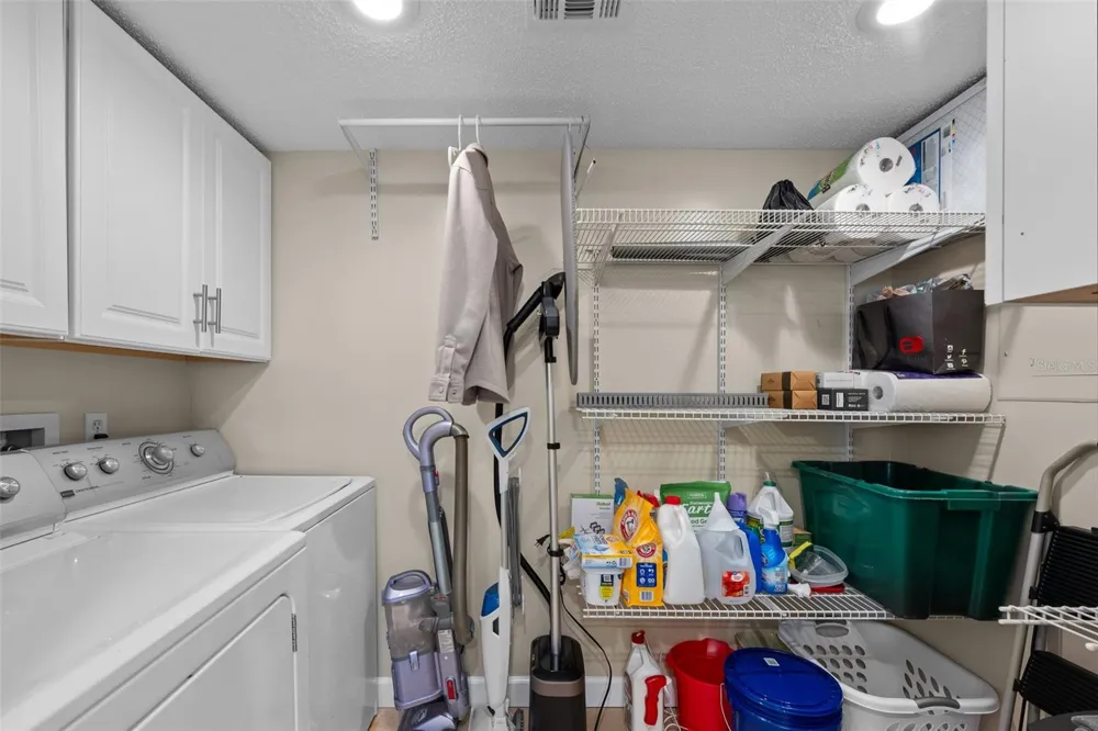 9481 HIGHLAND OAK DRIVE #1709 Tampa, FL 33647