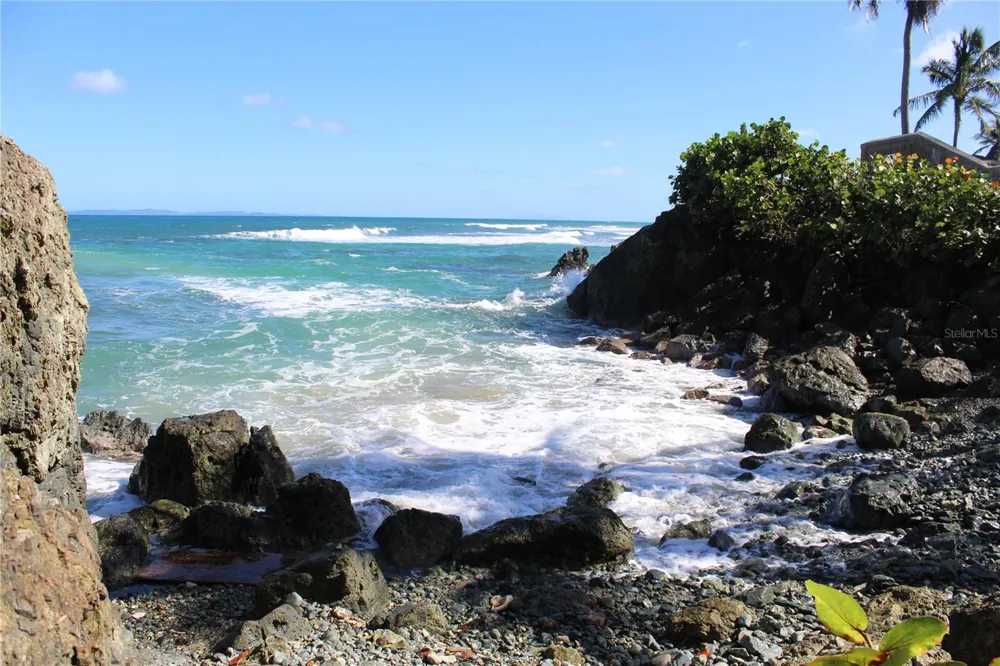 316 EL MAROC Vieques, PR 00765