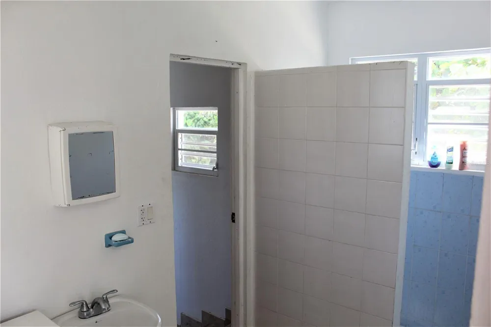 316 EL MAROC Vieques, PR 00765