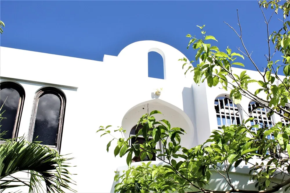 316 EL MAROC Vieques, PR 00765