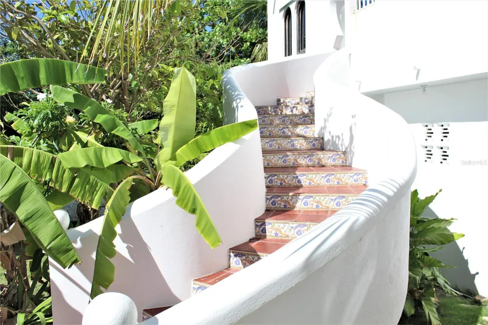 316 EL MAROC Vieques, PR 00765