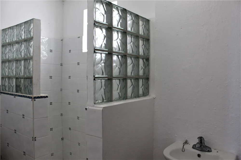 316 EL MAROC Vieques, PR 00765