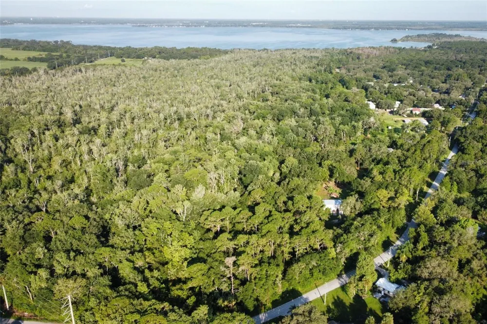 8915 COUNTY ROAD 44 Leesburg, FL 34788