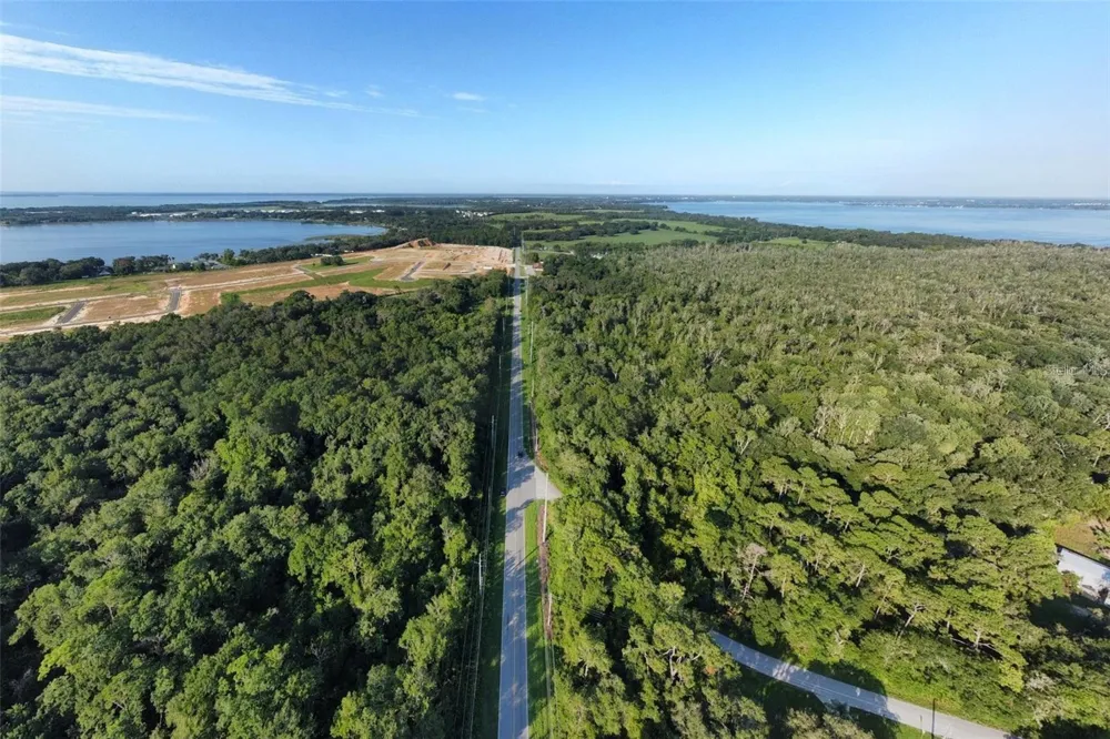 8915 COUNTY ROAD 44 Leesburg, FL 34788