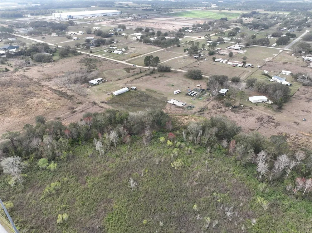 307 & 317 SKYBLUE LANE Auburndale, FL 33823