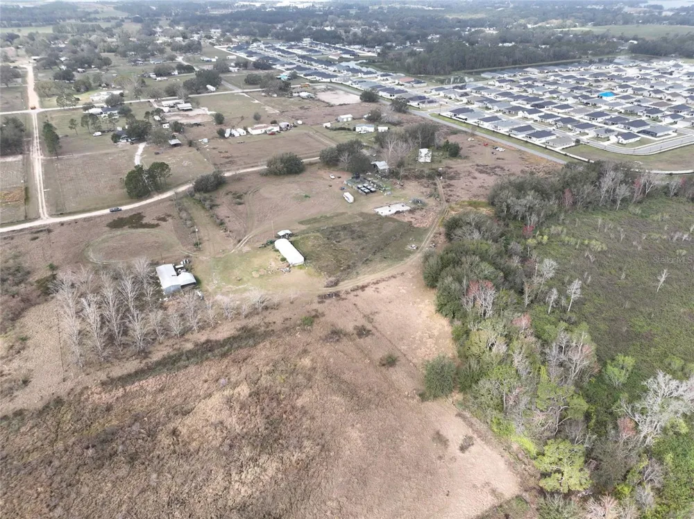 307 & 317 SKYBLUE LANE Auburndale, FL 33823