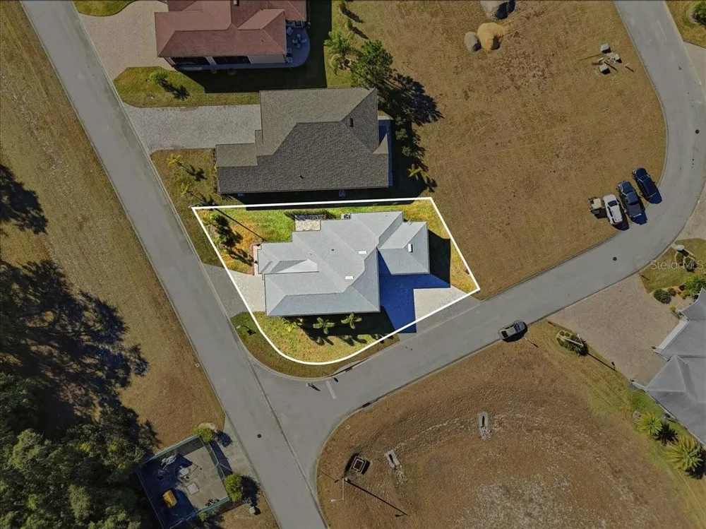 303 NOLANE LANE Polk City, FL 33868