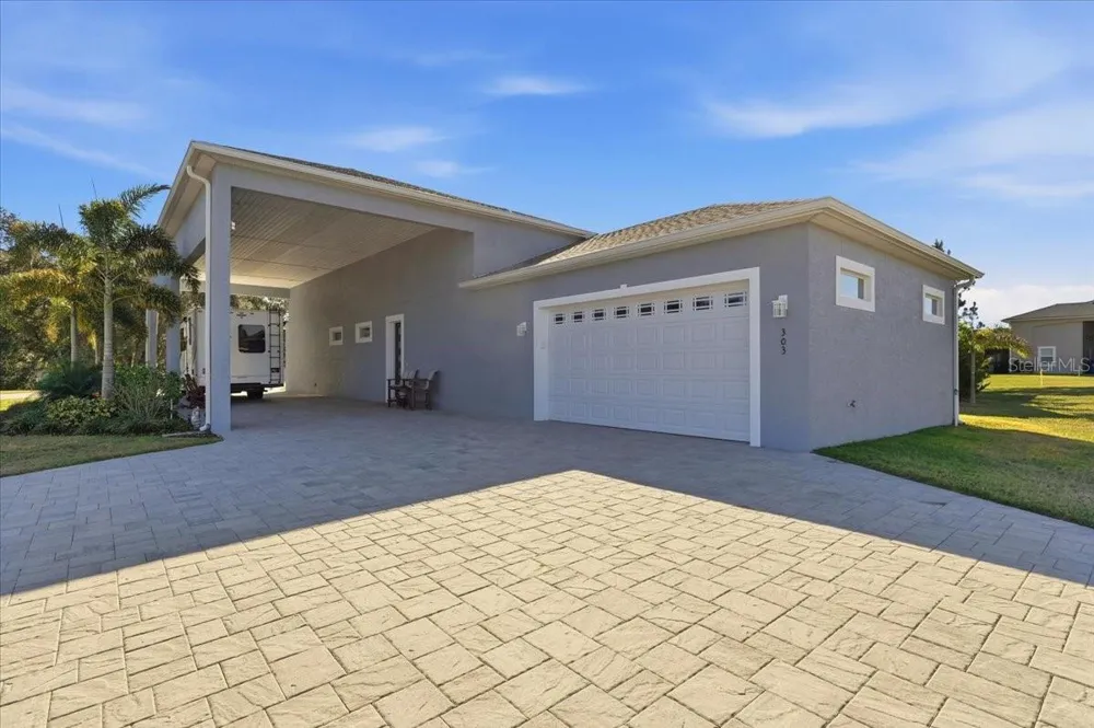 303 NOLANE LANE Polk City, FL 33868