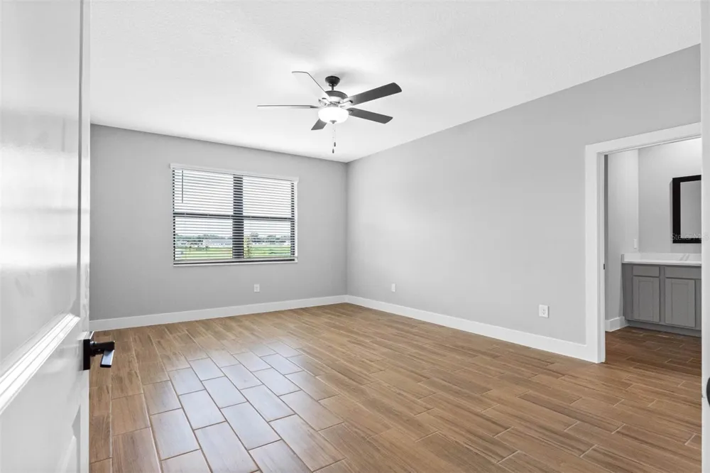13521 WALDEN SHEFFIELD ROAD Dover, FL 33527