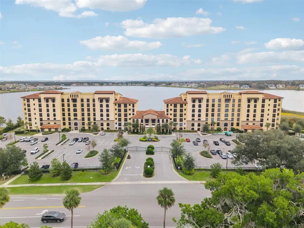 16300 COUNTY ROAD 455 #302 Montverde, FL 34756