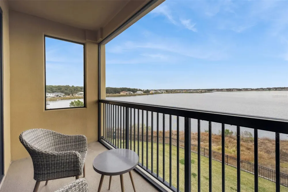 16300 COUNTY ROAD 455 #302 Montverde, FL 34756
