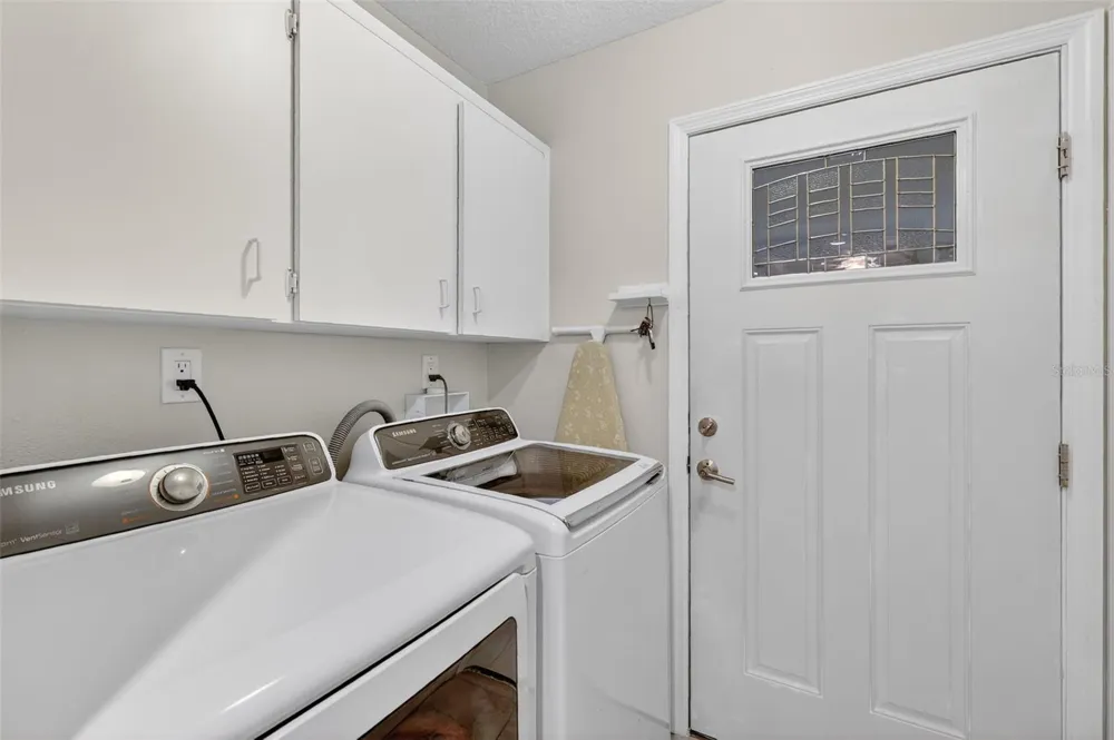 100 S TREMAIN STREET #F1 Mount Dora, FL 32757