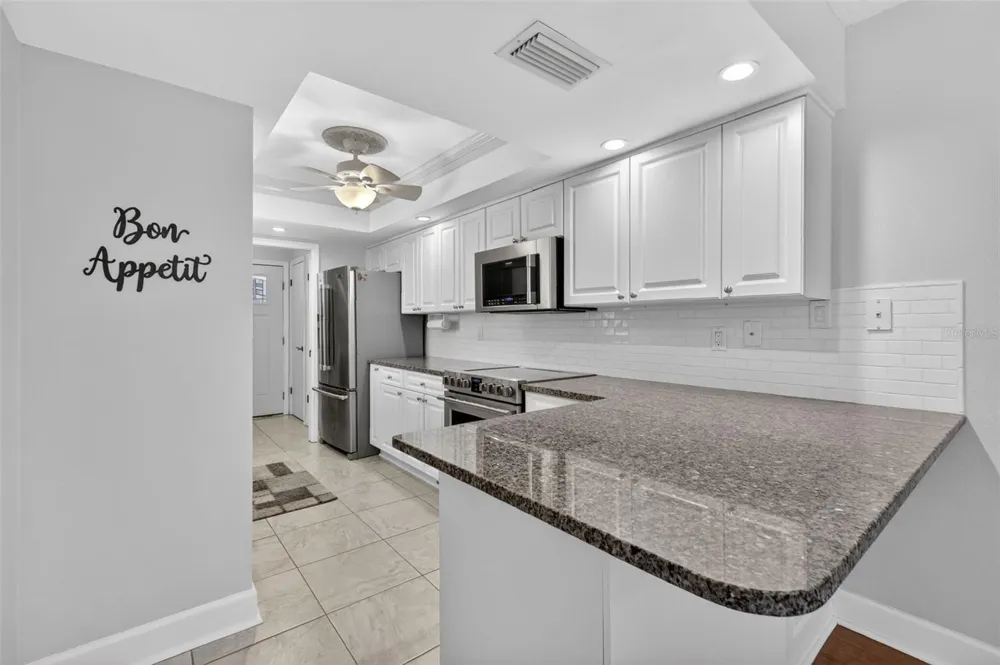 100 S TREMAIN STREET #F1 Mount Dora, FL 32757