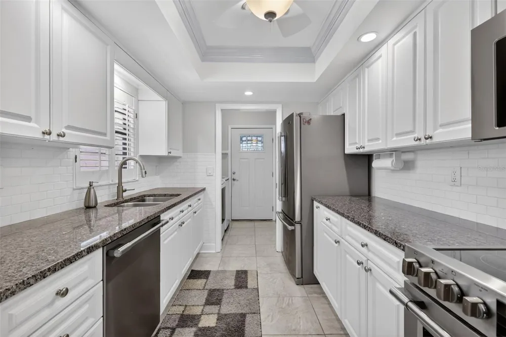 100 S TREMAIN STREET #F1 Mount Dora, FL 32757