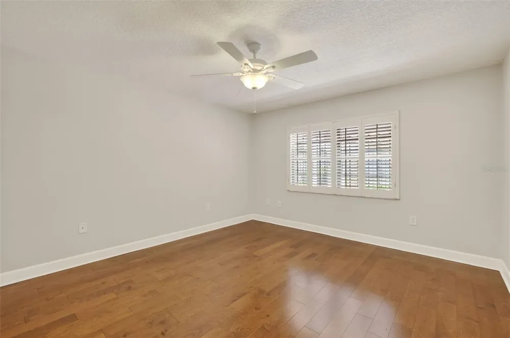 100 S TREMAIN STREET #F1 Mount Dora, FL 32757