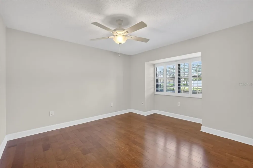 100 S TREMAIN STREET #F1 Mount Dora, FL 32757