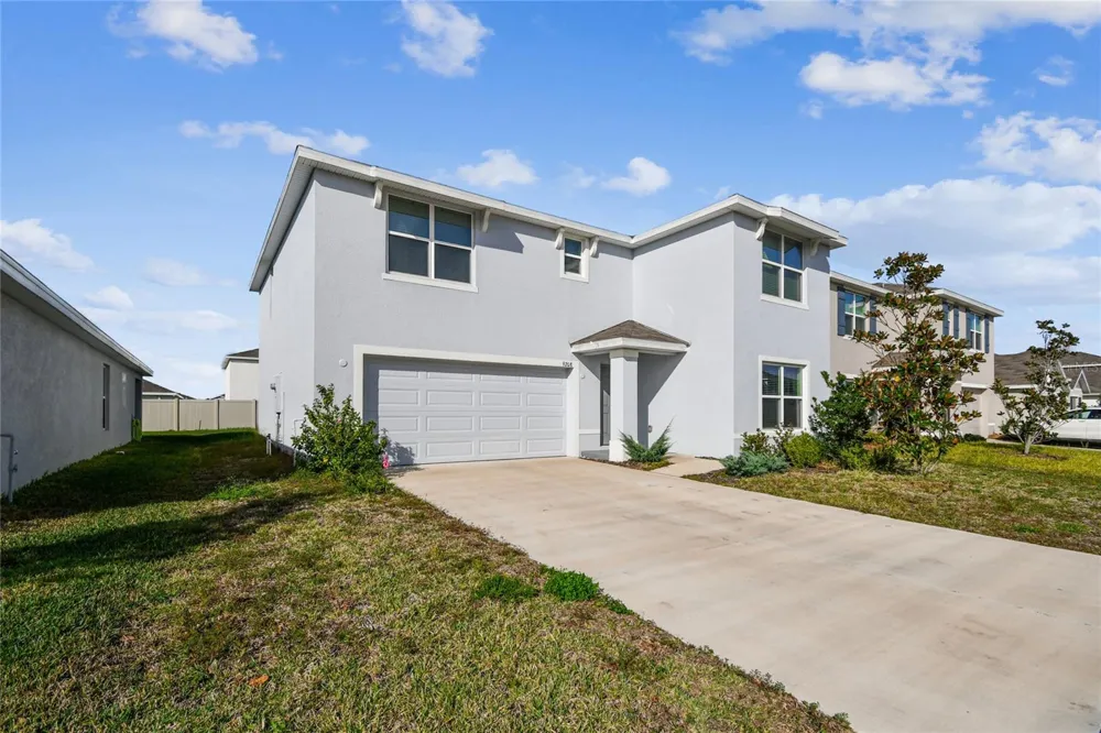 9208 MISSION BAY PLACE Tampa, FL 33637