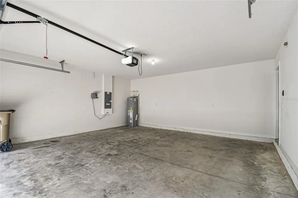 9208 MISSION BAY PLACE Tampa, FL 33637