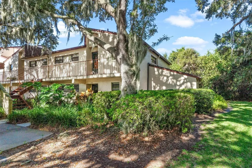 4300 BAYWOOD BOULEVARD #B106 Mount Dora, FL 32757