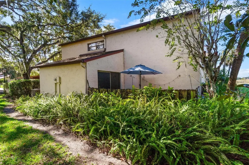 4300 BAYWOOD BOULEVARD #B106 Mount Dora, FL 32757