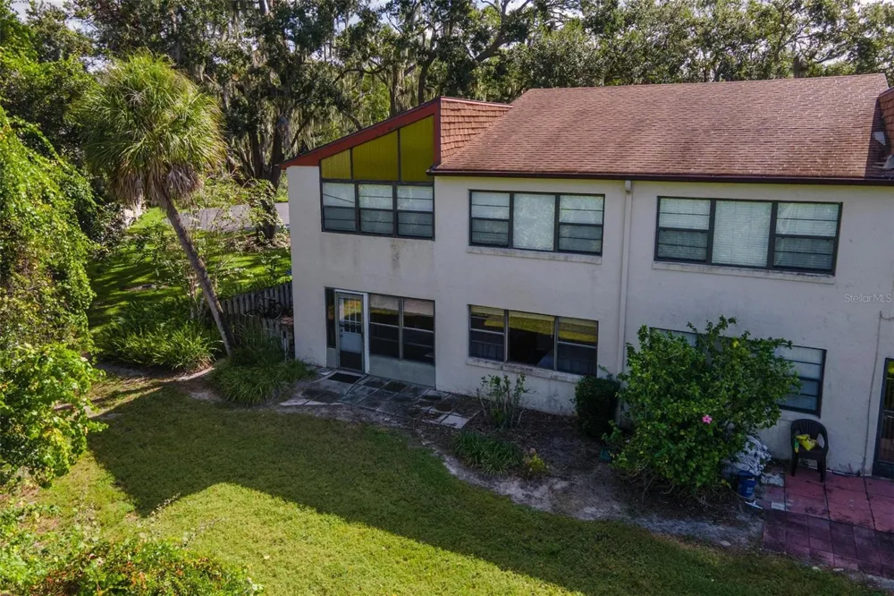 4300 BAYWOOD BOULEVARD #B106 Mount Dora, FL 32757