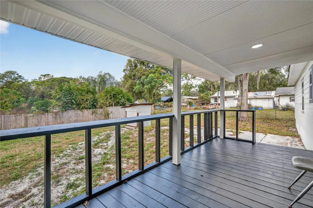 40415 COUNTRY ROAD Eustis, FL 32736