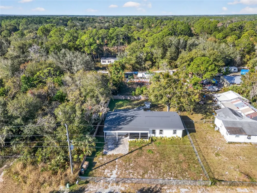 40415 COUNTRY ROAD Eustis, FL 32736
