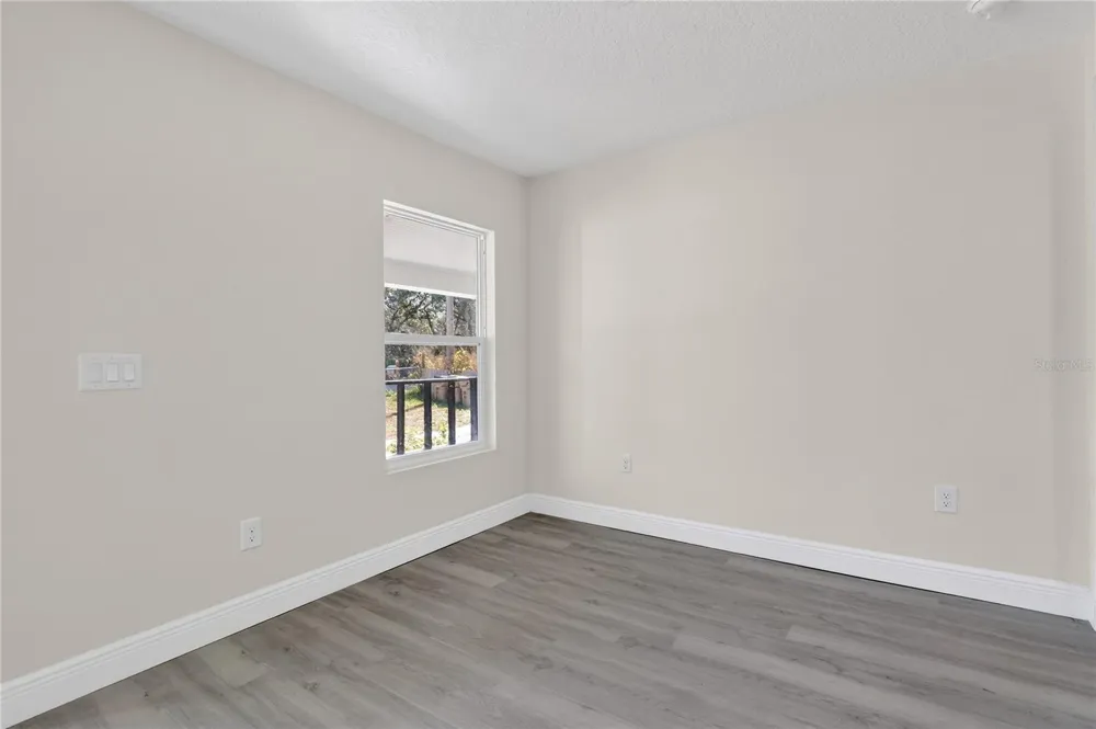 40415 COUNTRY ROAD Eustis, FL 32736