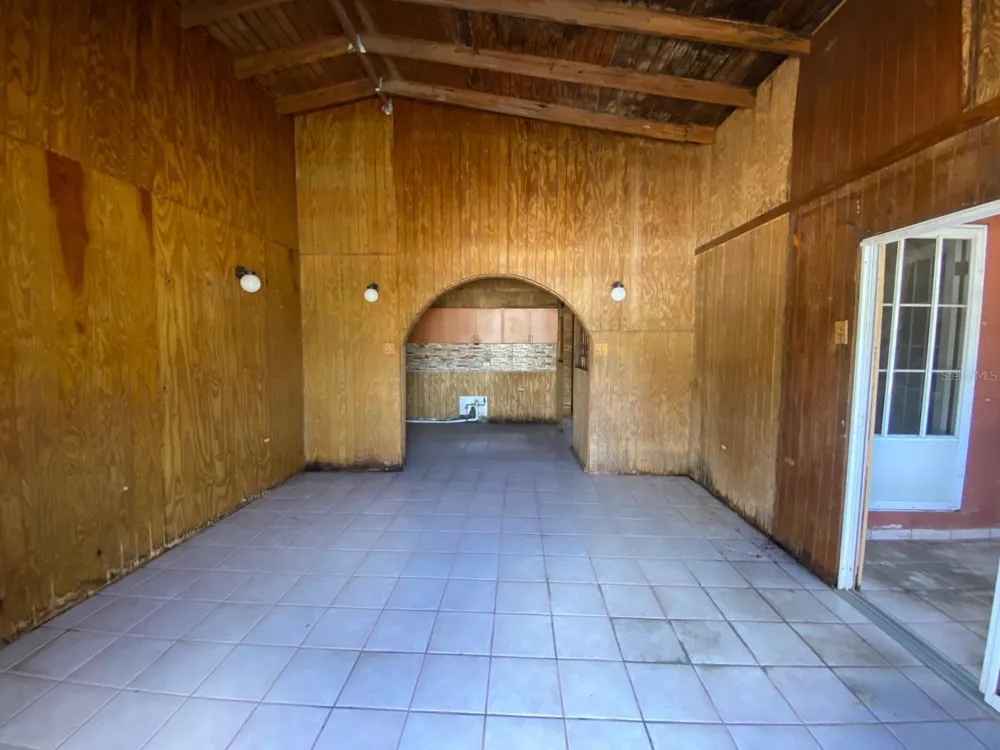 2 CALLE Guayama, PR 00784