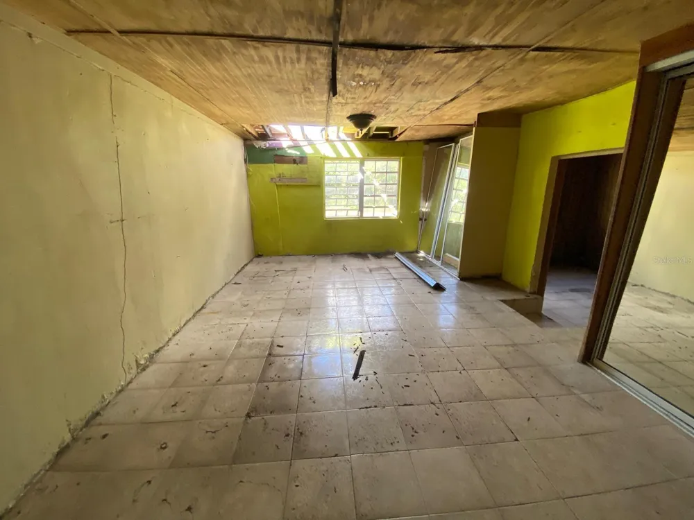 2 CALLE Guayama, PR 00784