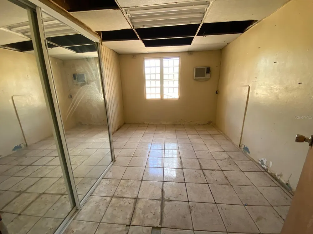 2 CALLE Guayama, PR 00784