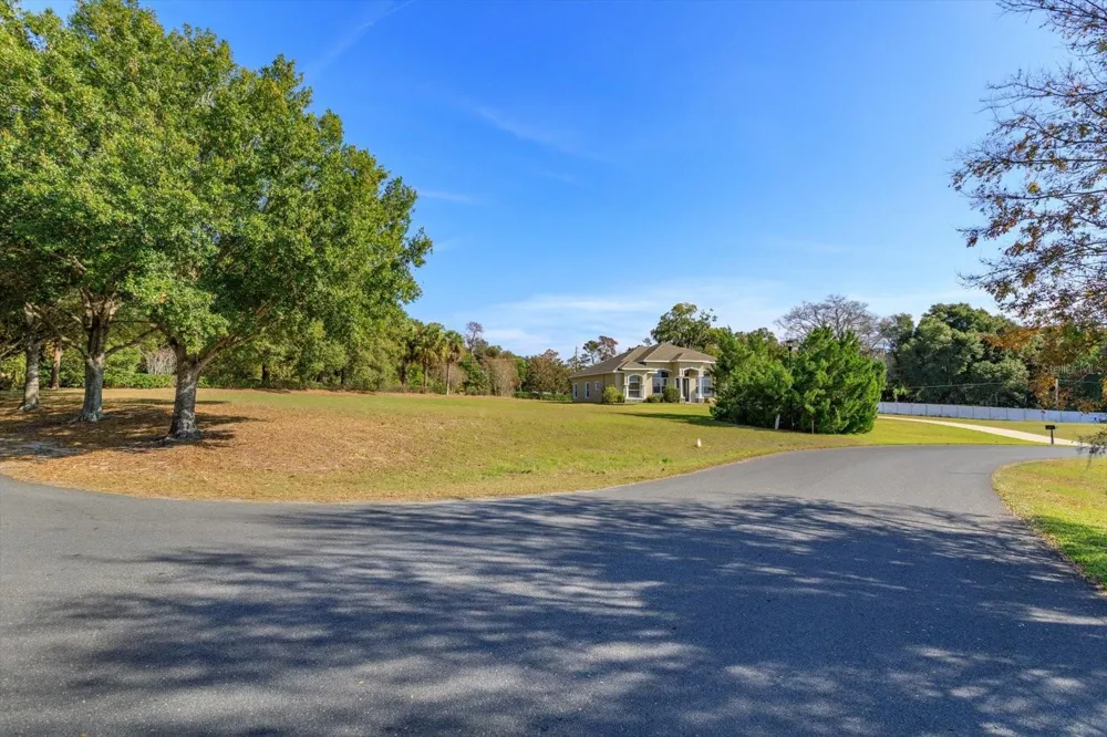 1001 MYRTLE BREEZES COURT Fruitland Park, FL 34731