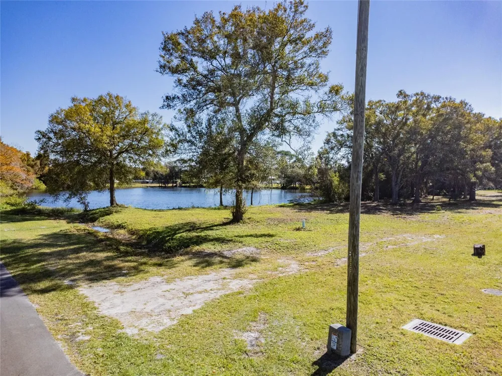 5750 60TH AVENUE St Petersburg, FL 33709