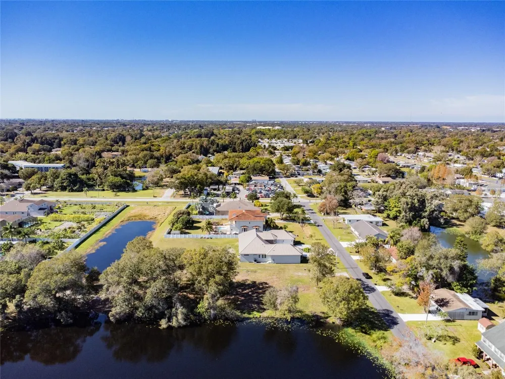 5750 60TH AVENUE St Petersburg, FL 33709