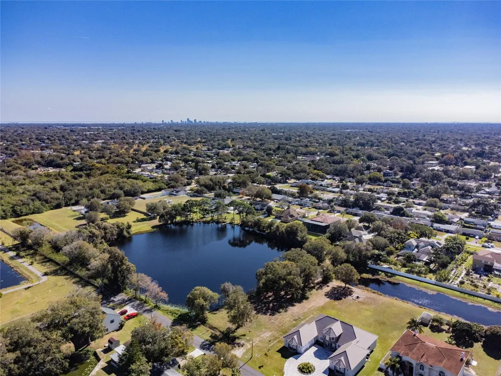 5750 60TH AVENUE St Petersburg, FL 33709
