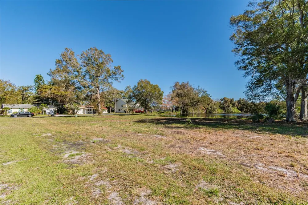 5750 60TH AVENUE St Petersburg, FL 33709