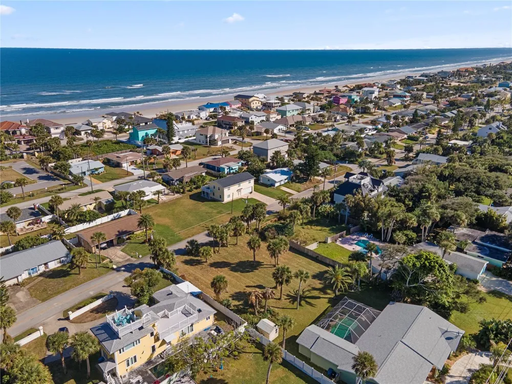 4216 CARDINAL BOULEVARD Port Orange, FL 32127