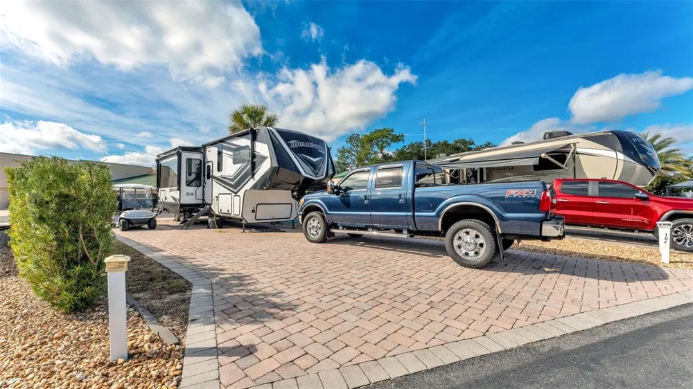 16404 BAY STREET Clermont, FL 34714