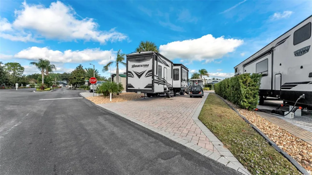 16404 BAY STREET Clermont, FL 34714