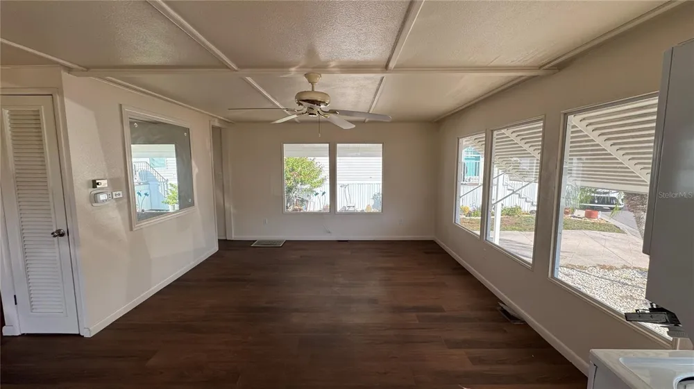 61 5TH AVENUE Venice, FL 34285