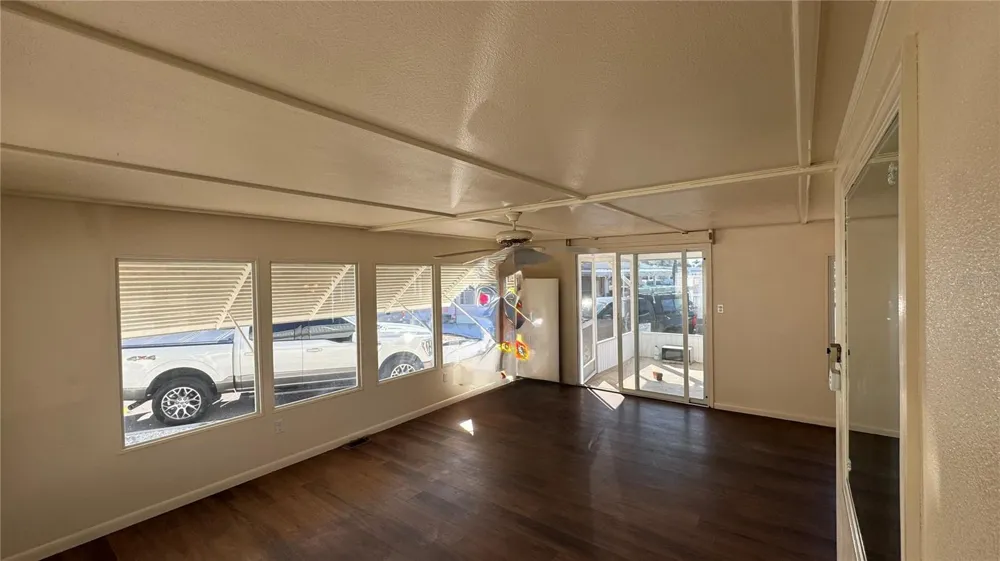 61 5TH AVENUE Venice, FL 34285