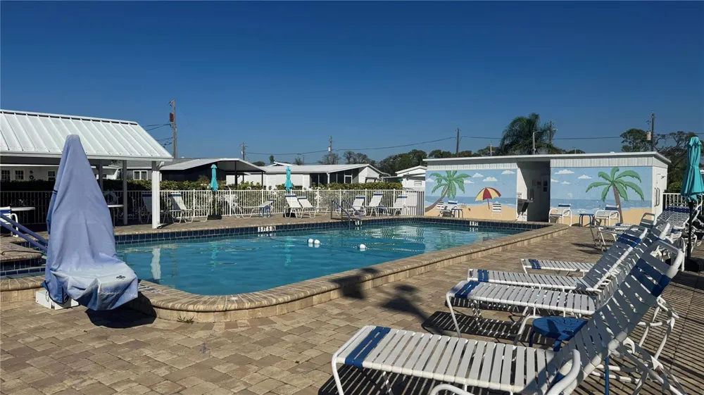 61 5TH AVENUE Venice, FL 34285