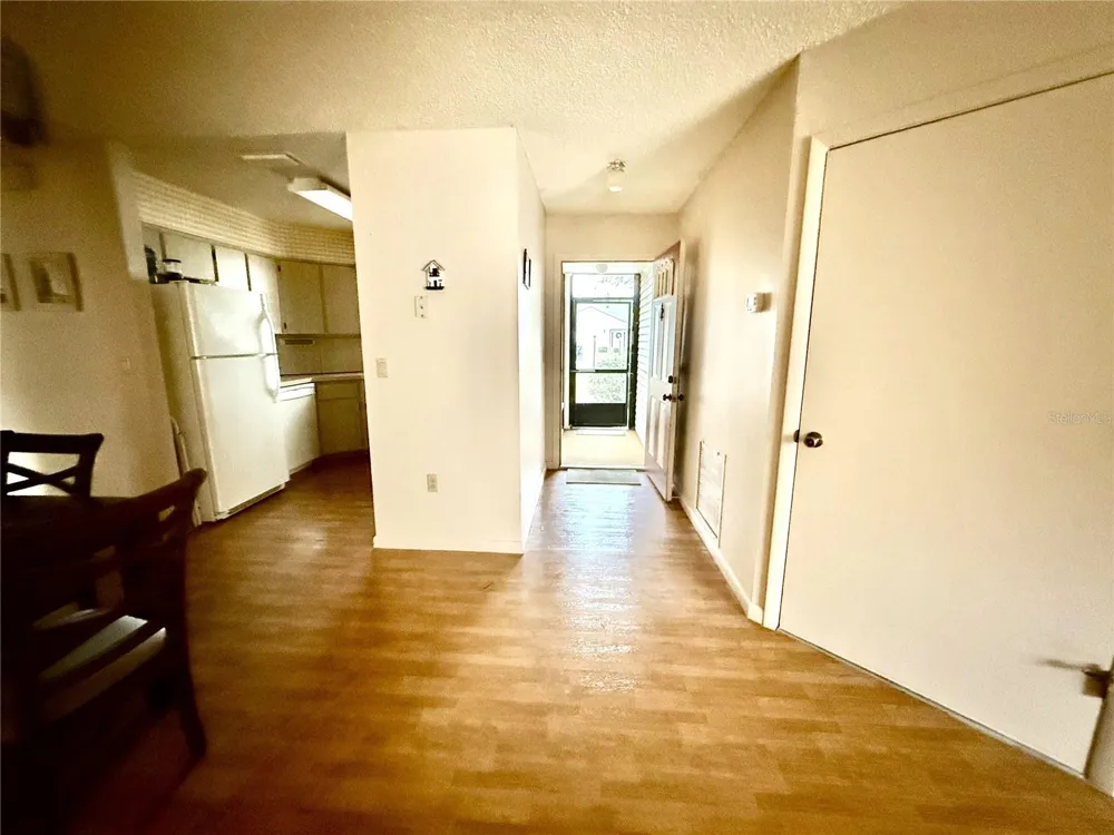 2105 GREENLAW COURT #2105 Leesburg, FL 34788