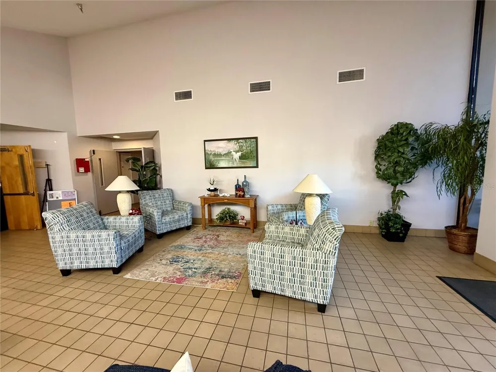 2105 GREENLAW COURT #2105 Leesburg, FL 34788