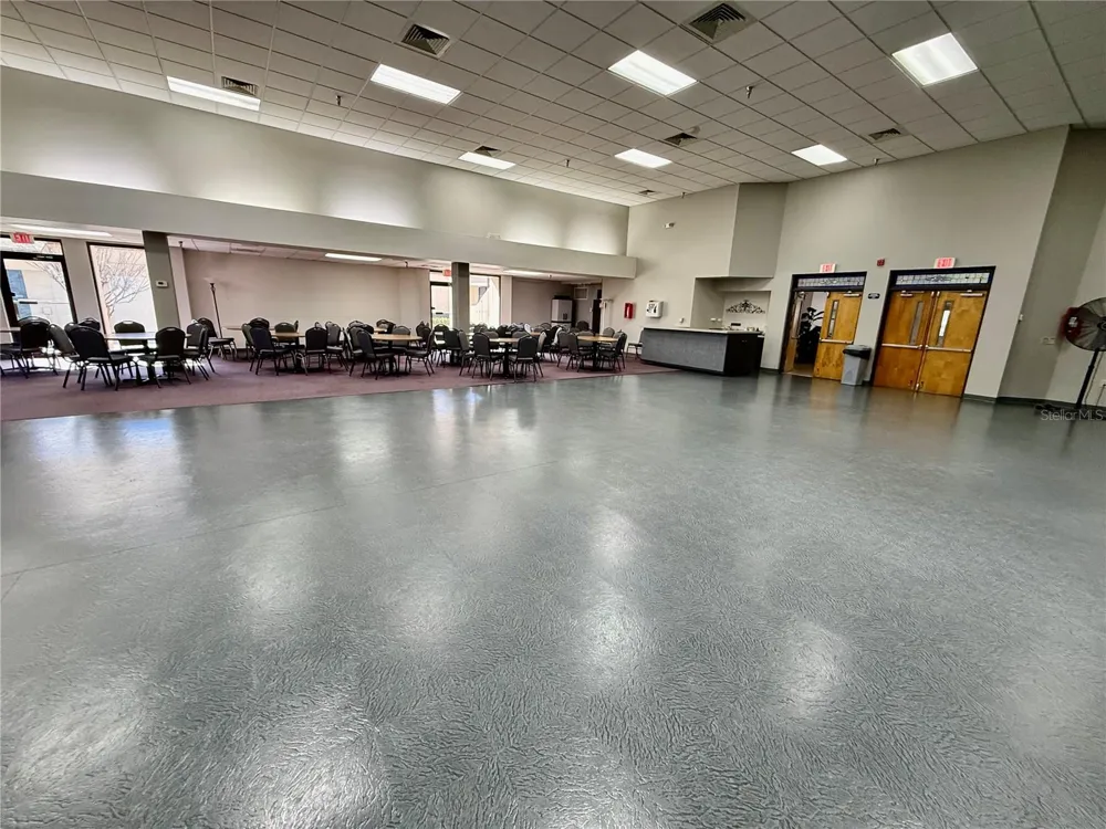 2105 GREENLAW COURT #2105 Leesburg, FL 34788