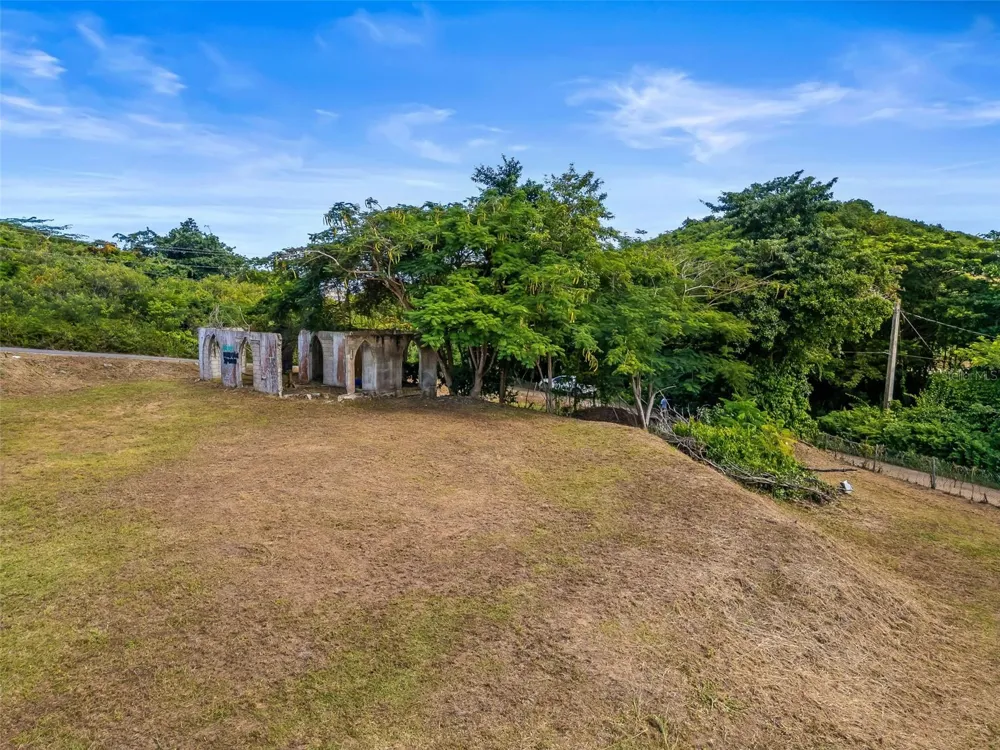 # 336 VILLA BORINQUEN Vieques, PR 00765