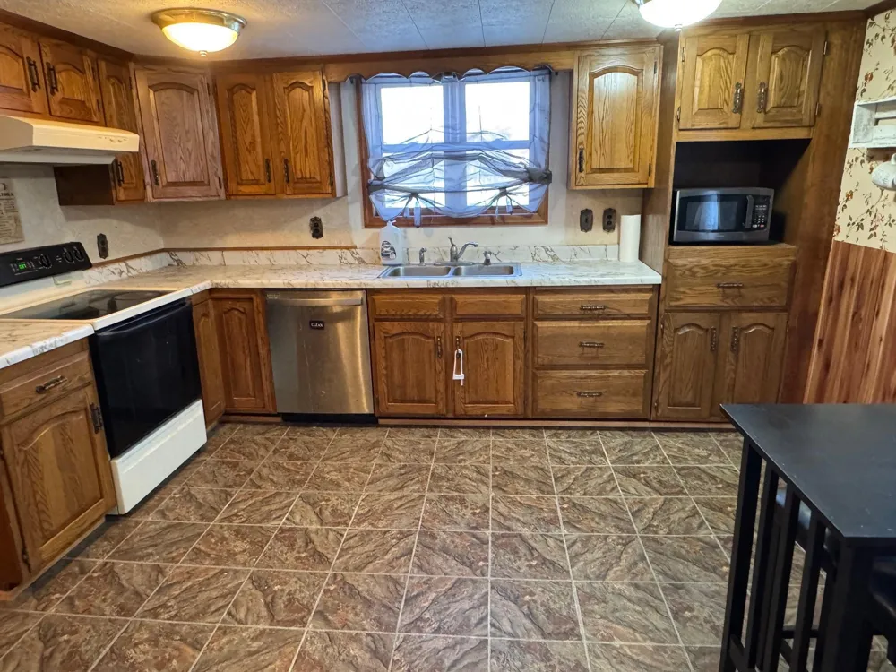 44028 220th Street Roseau, MN 56751